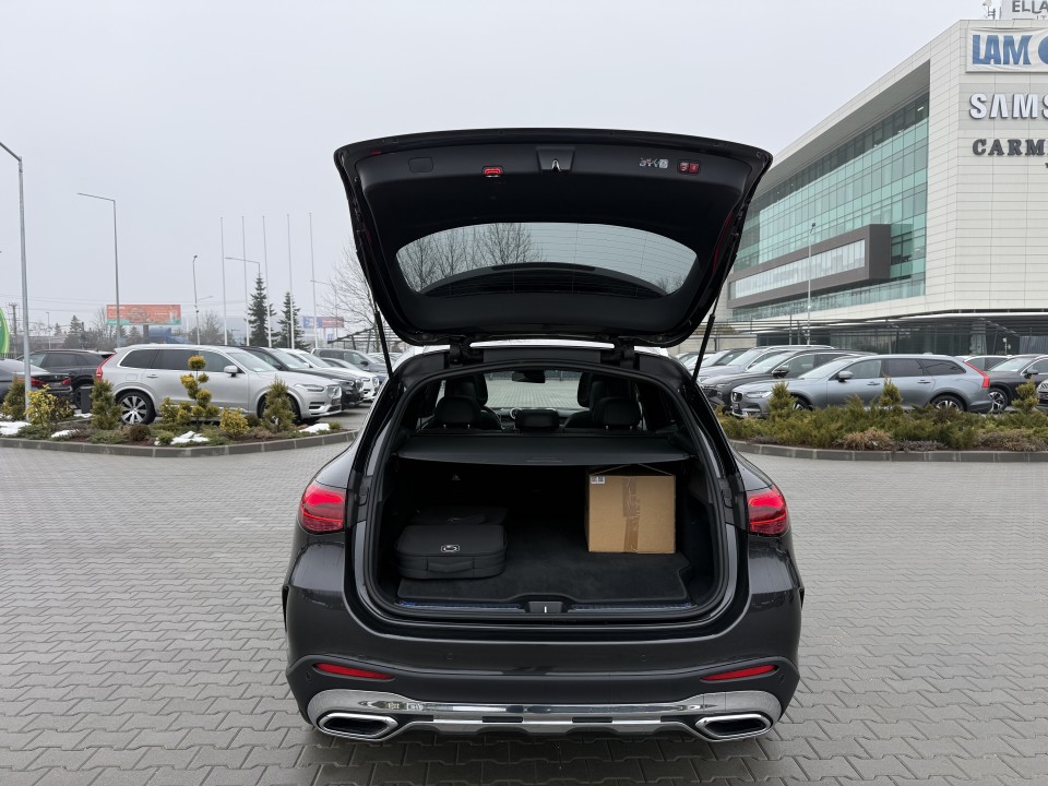 Mercedes-Benz GLC 300e 4MATIC AMG Line - foto 29