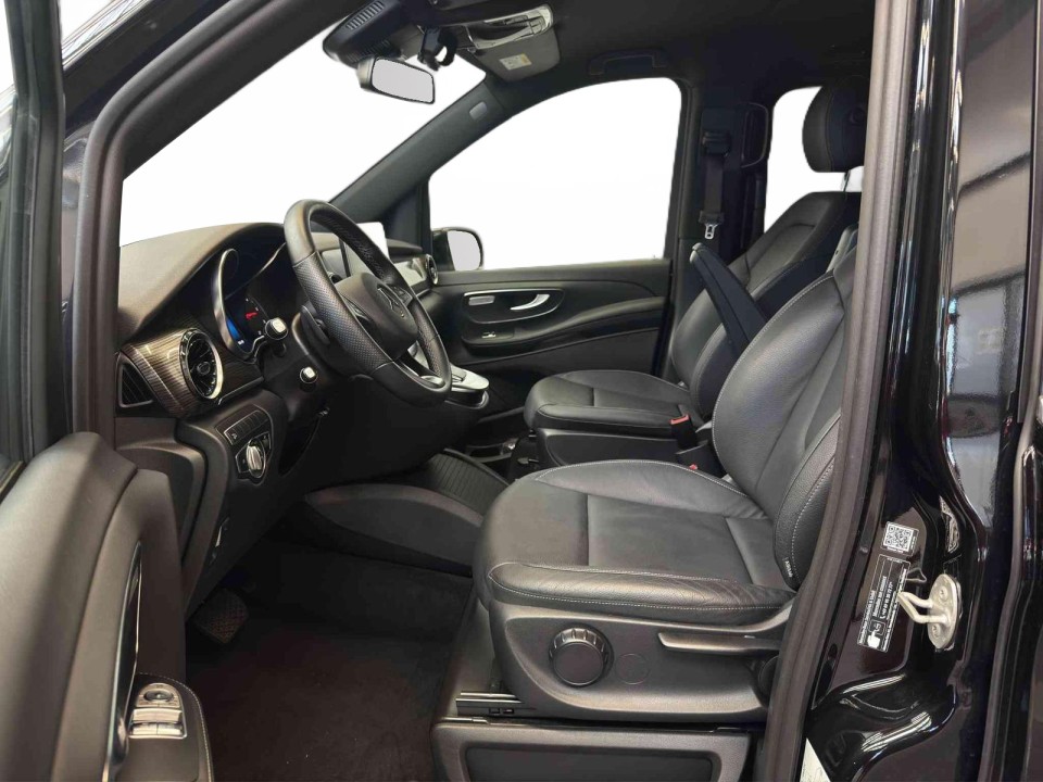 Mercedes-Benz V 300d 4MATIC - foto 12