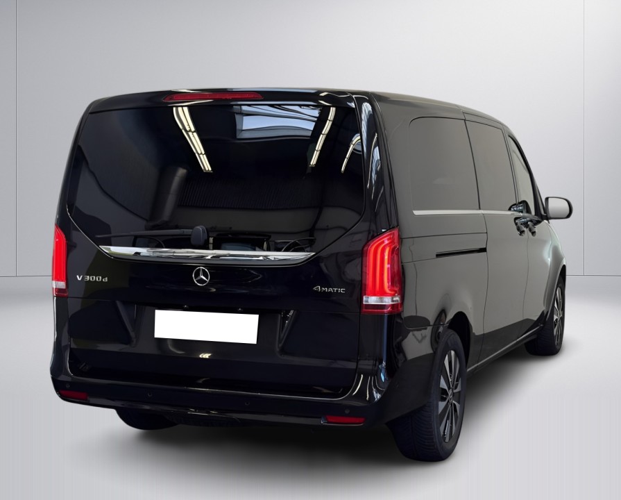 Mercedes-Benz V 300d 4MATIC (4)