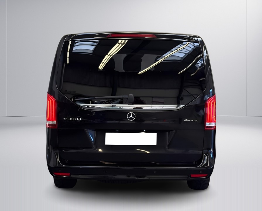 Mercedes-Benz V 300d 4MATIC (5)