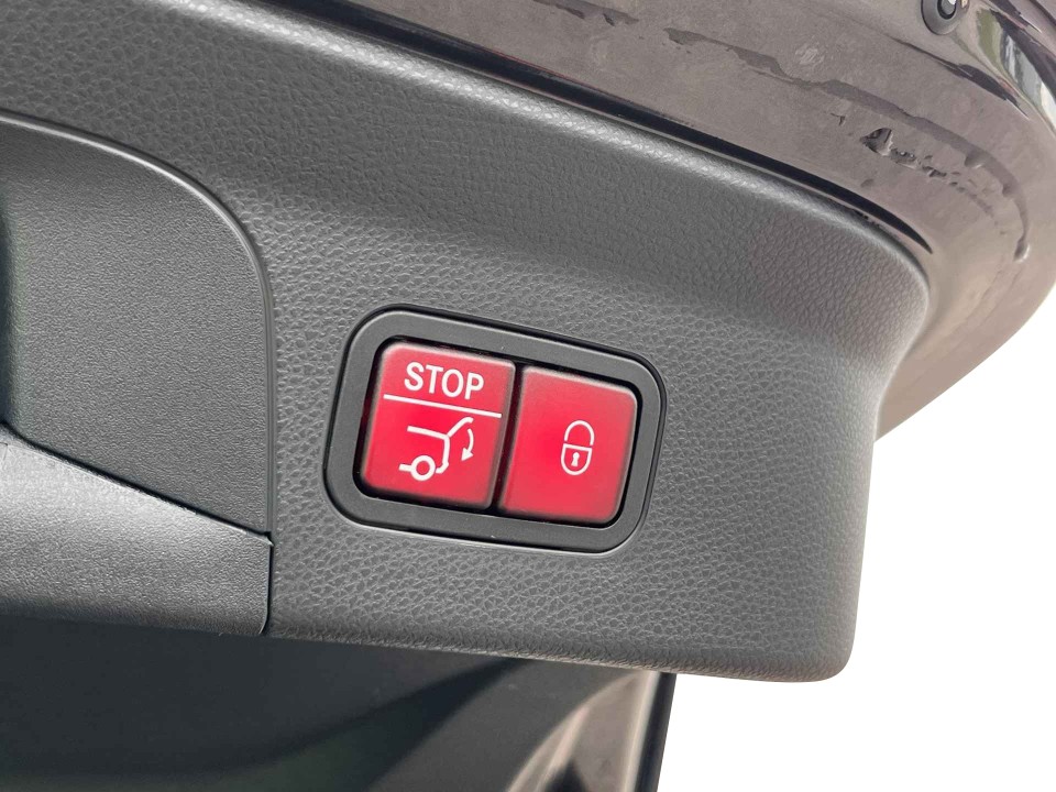 Mercedes-Benz GLC Coupe 300e 4MATIC - foto 25