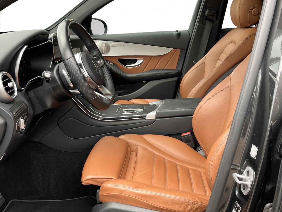 Mercedes-Benz GLC Coupe 300e 4MATIC (5)
