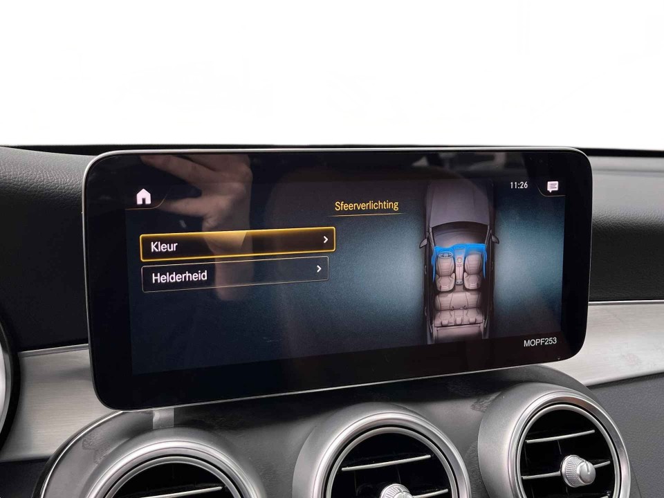 Mercedes-Benz GLC Coupe 300e 4MATIC - foto 16