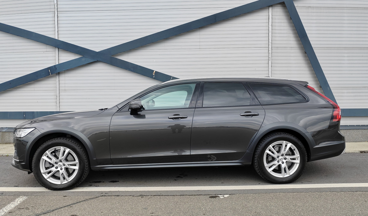Volvo V90 Cross Country D4 AWD Geartronic Advanced Edition - foto 6