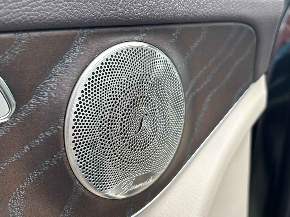 Mercedes-Benz GLC Coupe 300e 4MATIC - foto 25