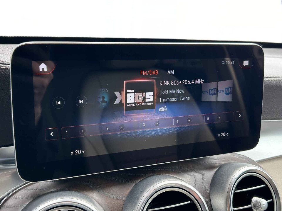 Mercedes-Benz GLC Coupe 300e 4MATIC - foto 18