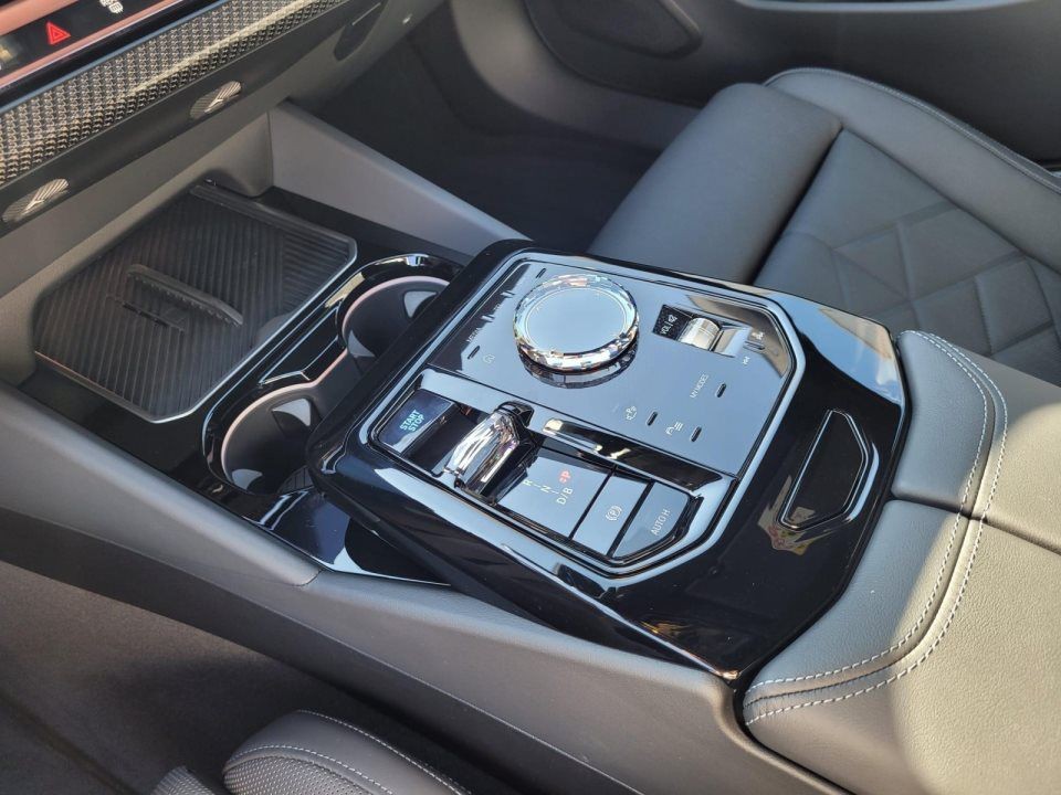 BMW i5 xDrive40 - foto 9