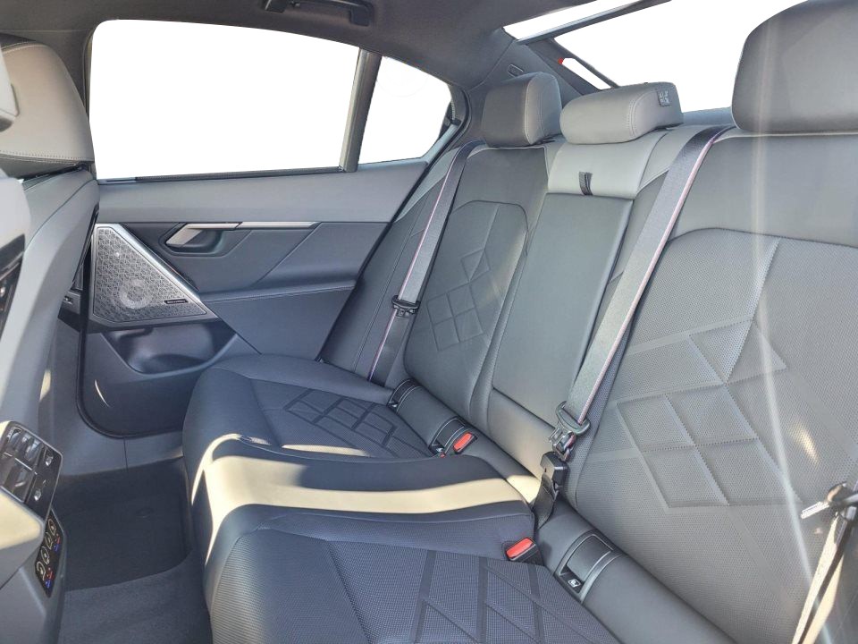 BMW i5 xDrive40 - foto 11