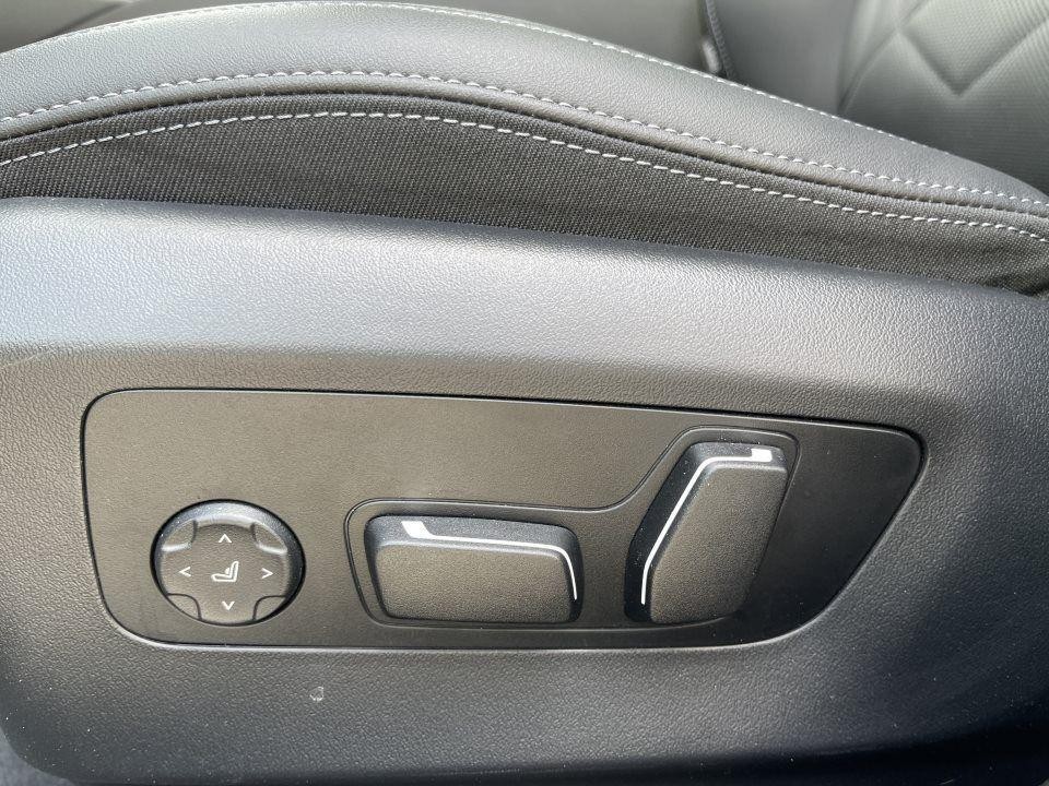 BMW Seria 5 520d - foto 15