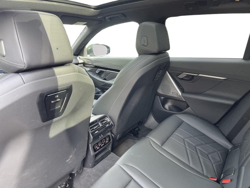 BMW Seria 5 520d - foto 11