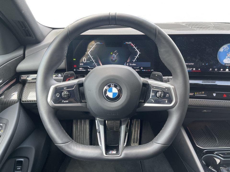BMW Seria 5 520i (4)