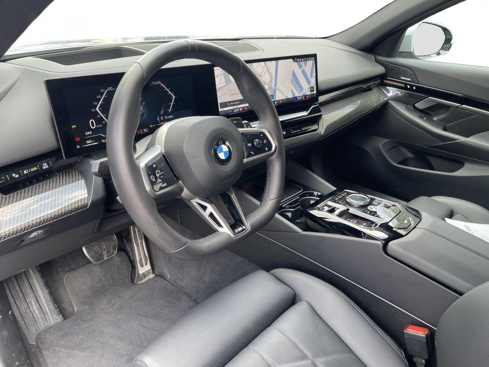 BMW Seria 5 520i - foto 6