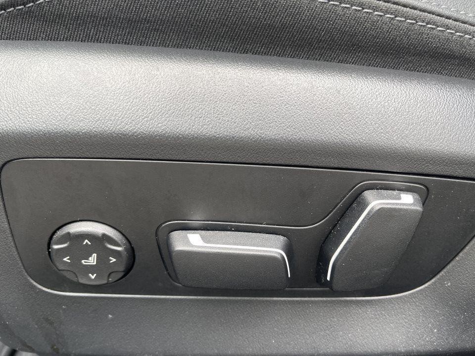 BMW Seria 5 520i - foto 15