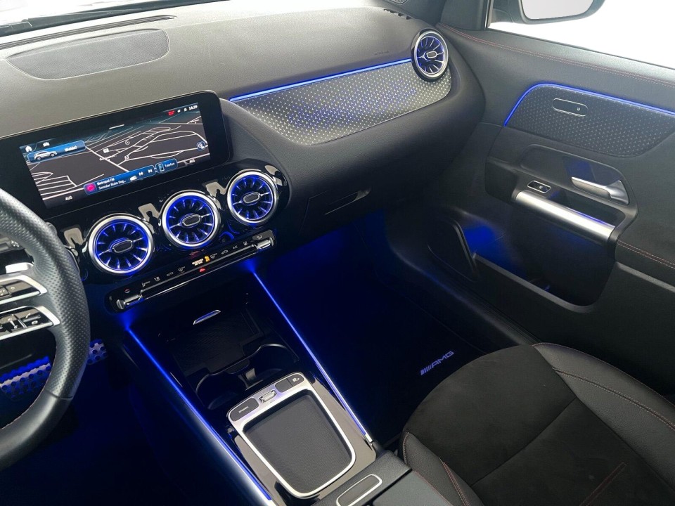 Mercedes-Benz GLA 250e AMG - foto 14
