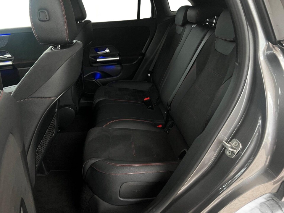 Mercedes-Benz GLA 250e AMG - foto 10