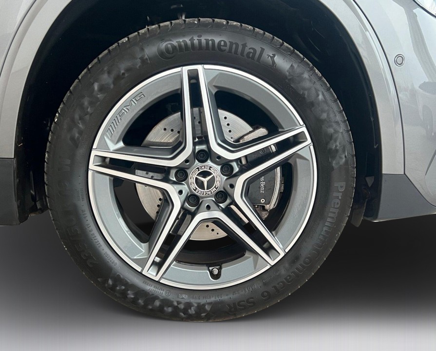 Mercedes-Benz GLA 250e AMG - foto 29