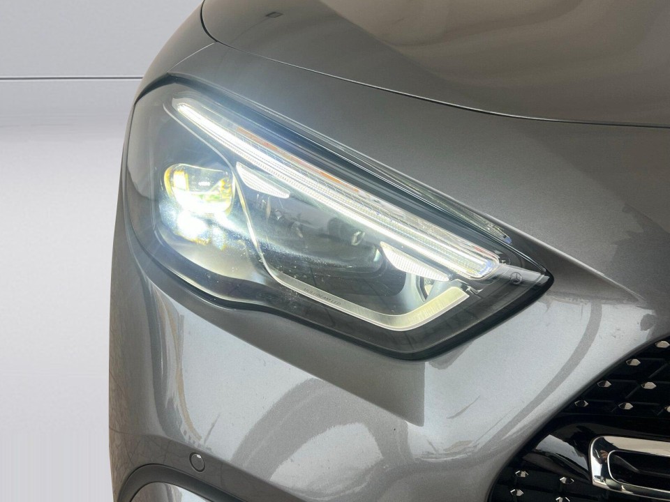 Mercedes-Benz GLA 250e AMG - foto 25