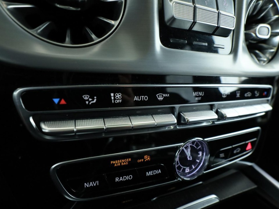 Mercedes-Benz G 400d AMG - foto 16