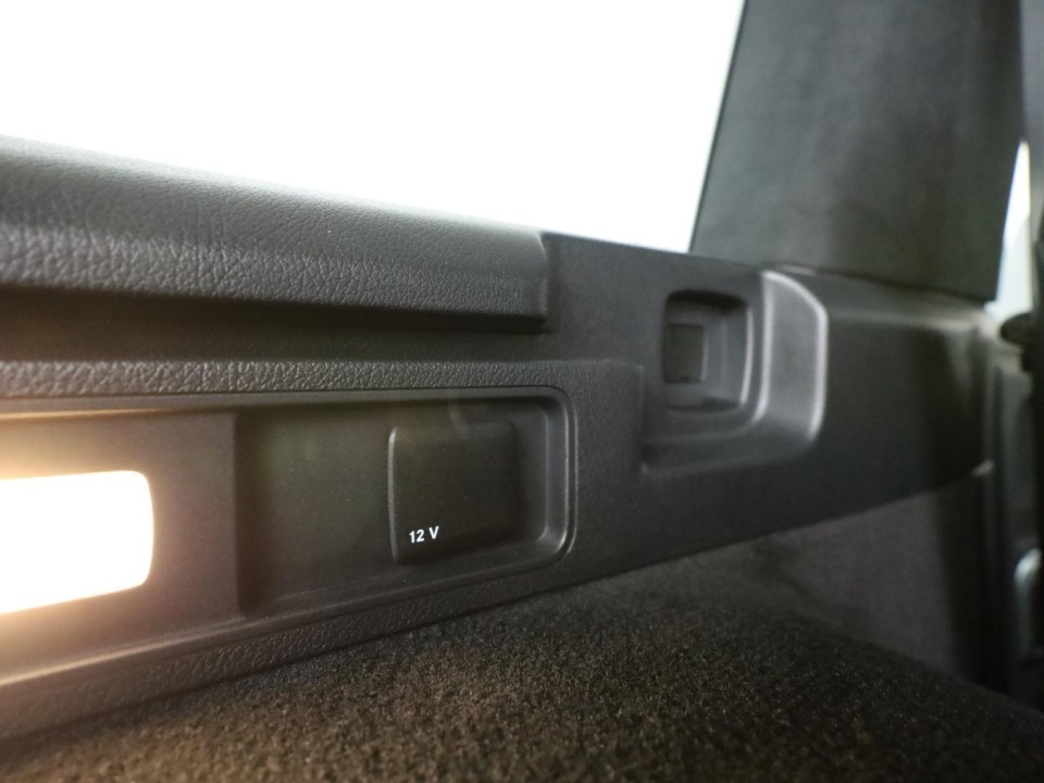 Mercedes-Benz G 400d AMG - foto 21