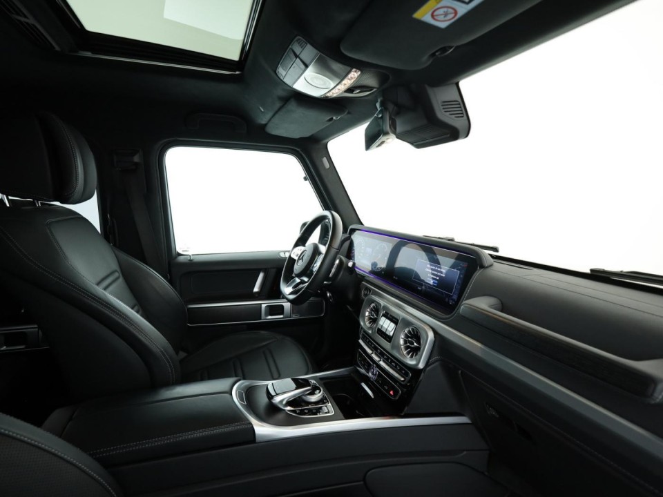 Mercedes-Benz G 400d AMG - foto 10