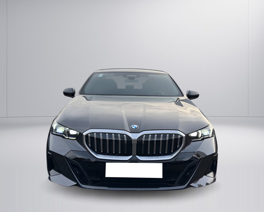 BMW Seria 5 520d sDrive M-Sport - foto 6