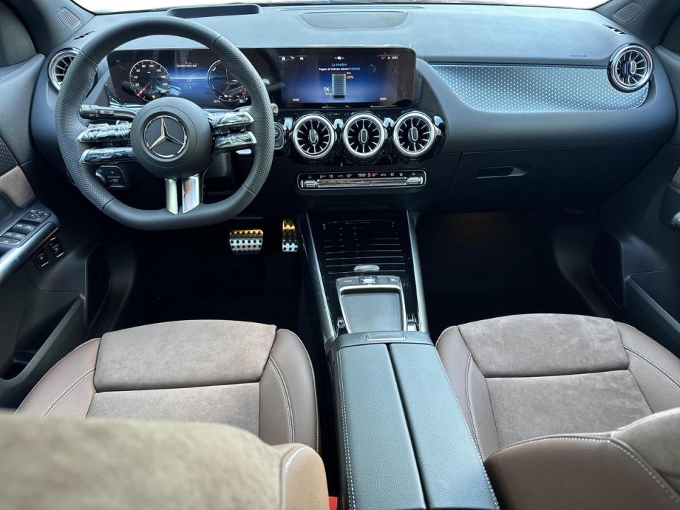 Mercedes-Benz GLA 250e - foto 13