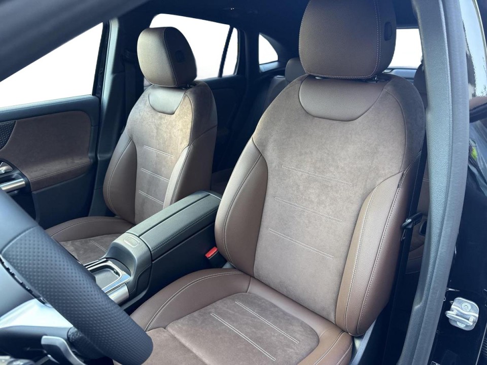 Mercedes-Benz GLA 250e - foto 10