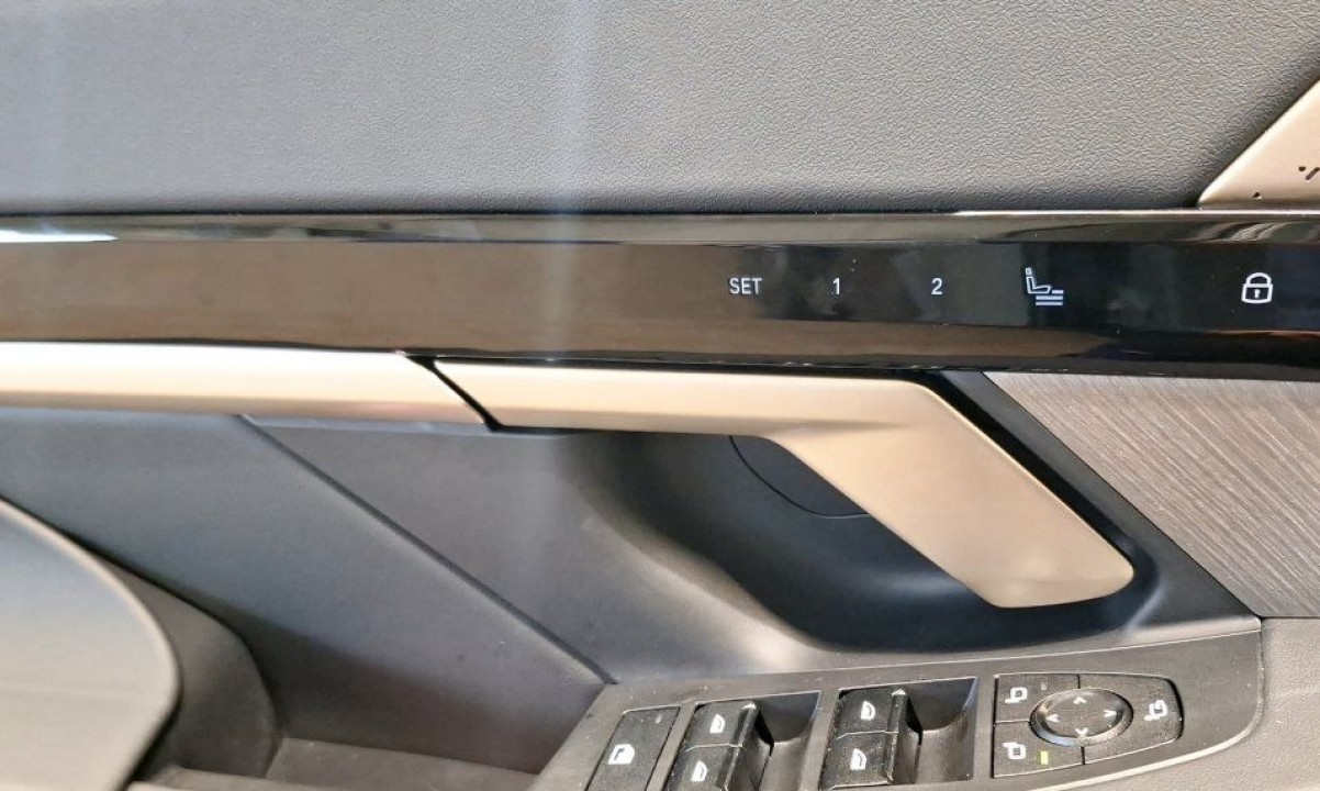 BMW Seria 5 520d Touring M-Sport - foto 13