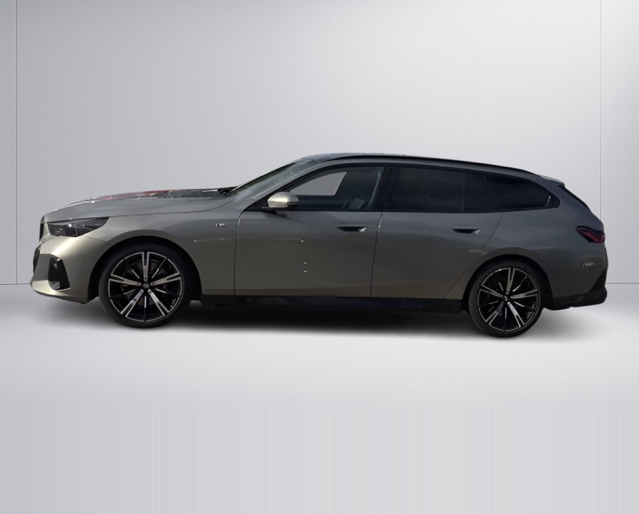 BMW Seria 5 xDrive520d (2)