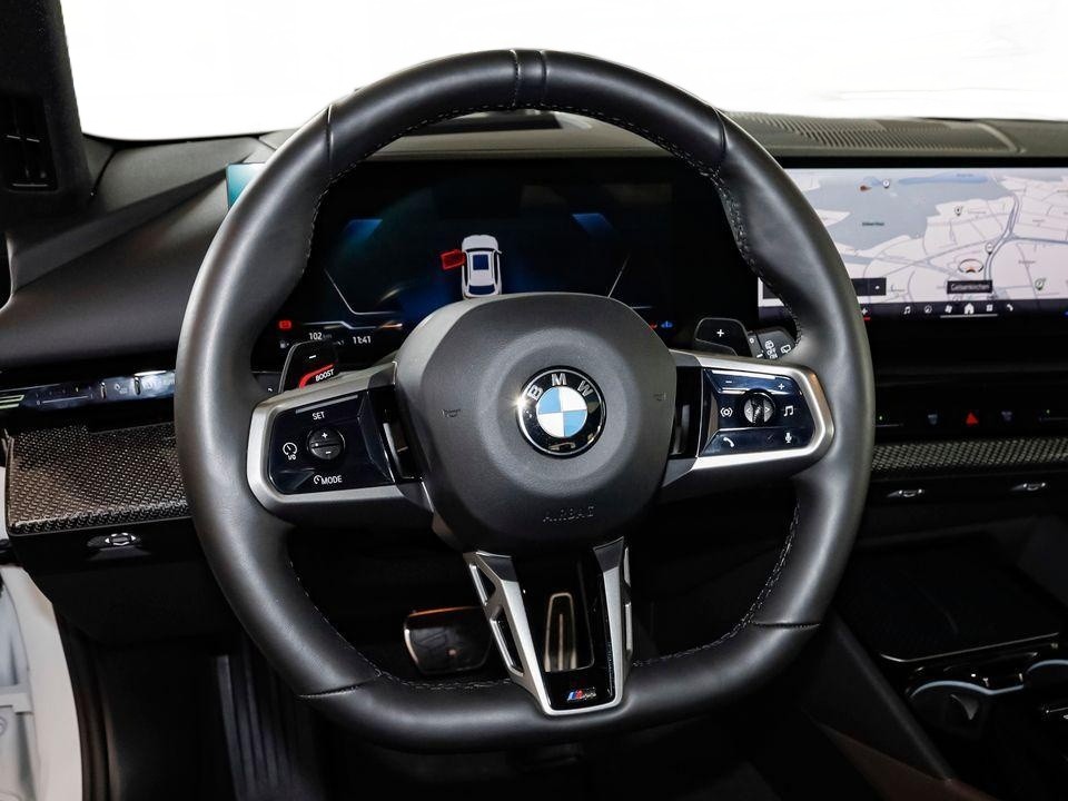 BMW Seria 5 520d (4)