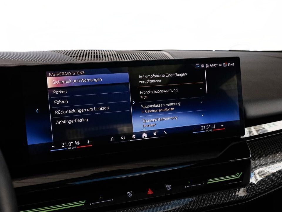 BMW Seria 5 520d - foto 11