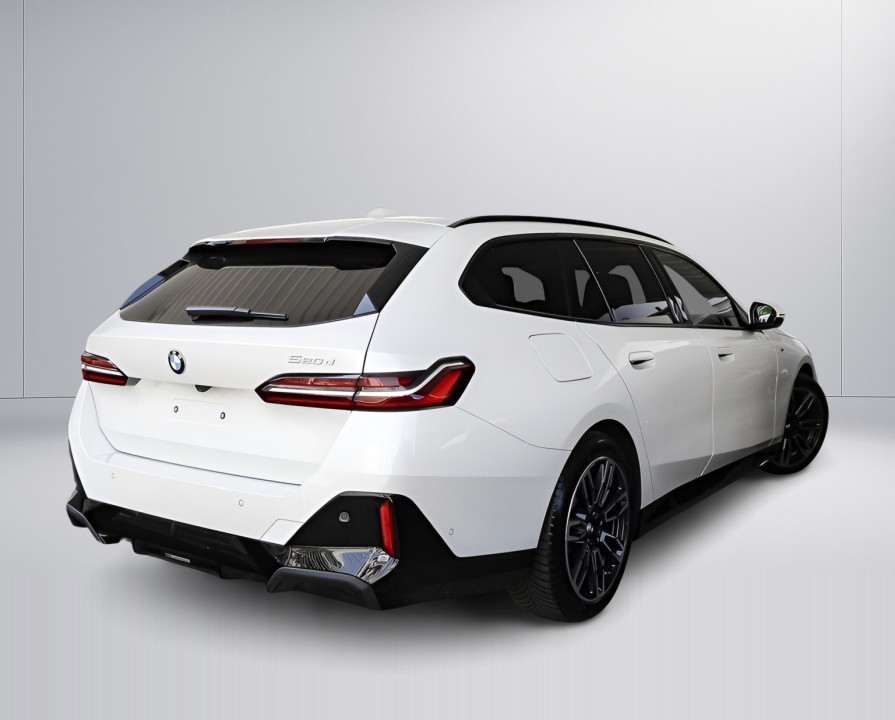 BMW Seria 5 520d (3)