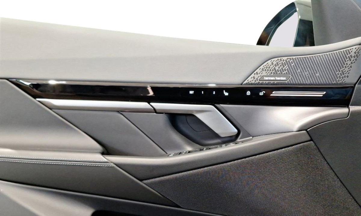 BMW Seria 5 520d xDrive - foto 13