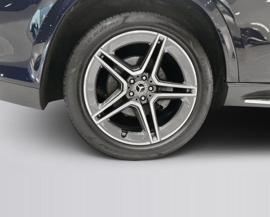 Mercedes-Benz GLS 400d 4MATIC AMG Line - foto 17