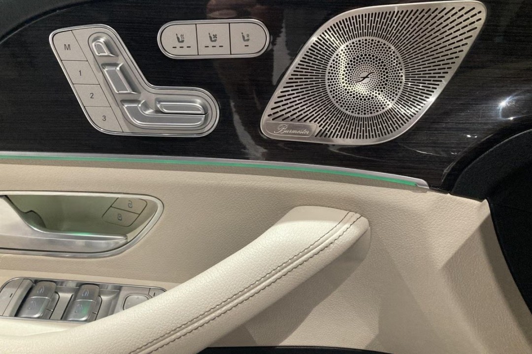 Mercedes-Benz GLS 400d 4MATIC AMG Line - foto 12