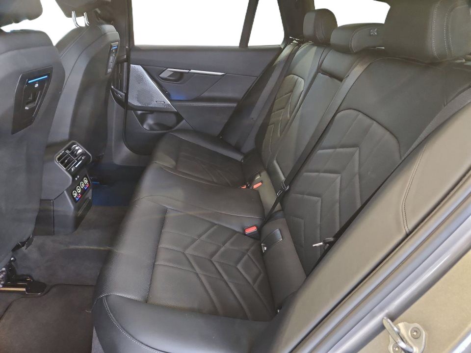 BMW Seria 5 520i Touring M-Sport - foto 9