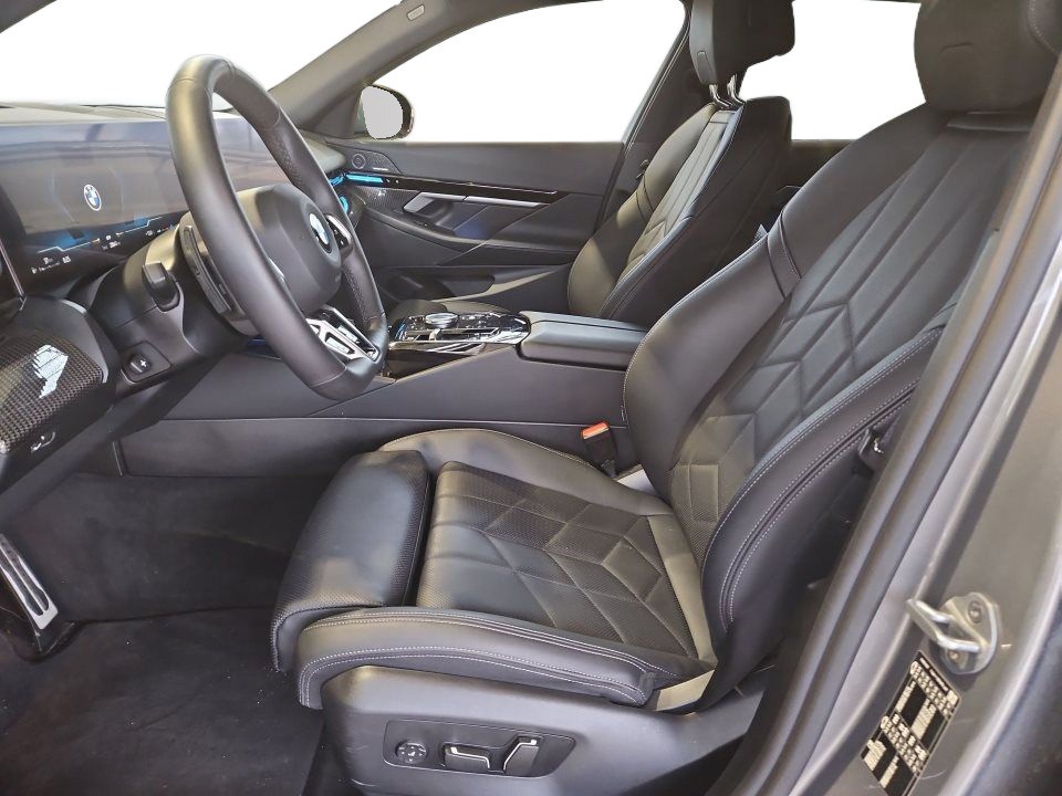 BMW Seria 5 520i Touring M-Sport - foto 8