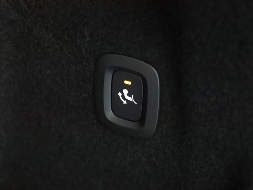 Volvo XC 60 T6 - foto 34