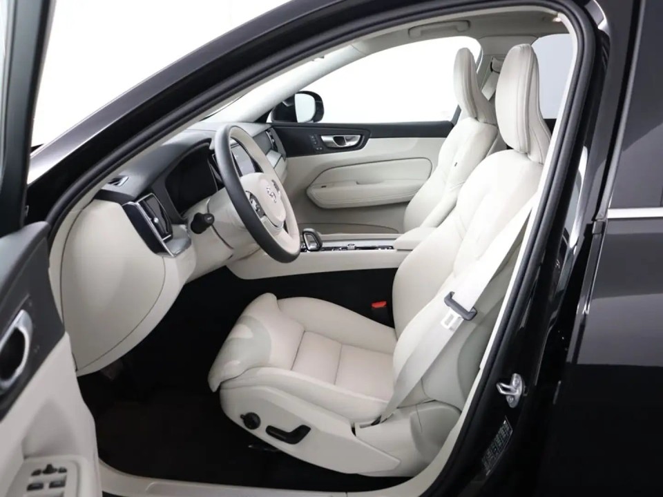 Volvo XC 60 T6 - foto 10