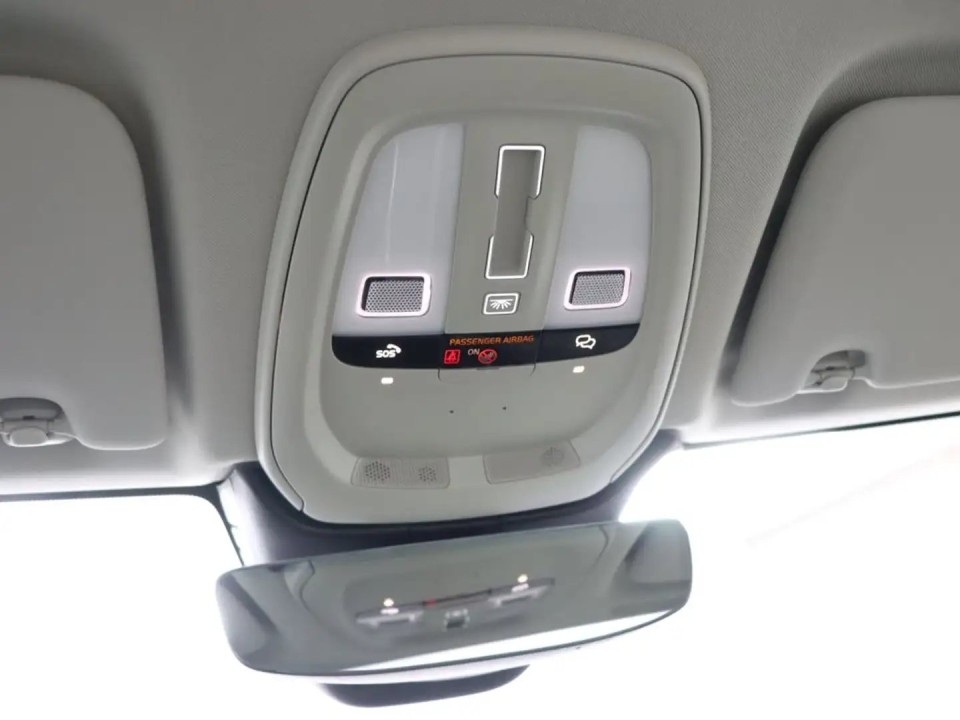 Volvo XC 60 T6 - foto 28