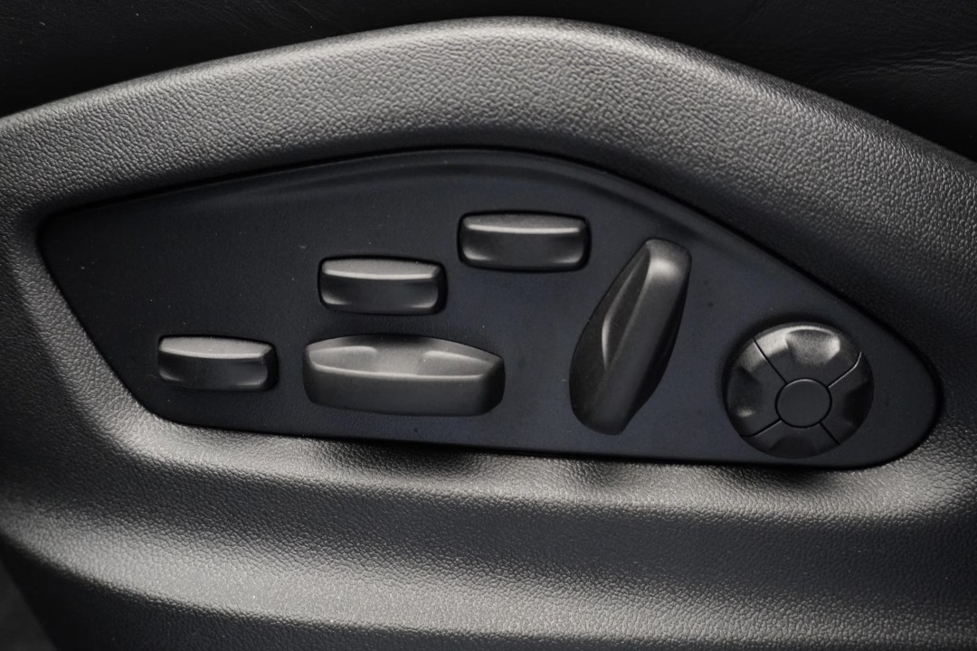 Porsche Cayenne Turbo E-Hybrid - foto 30