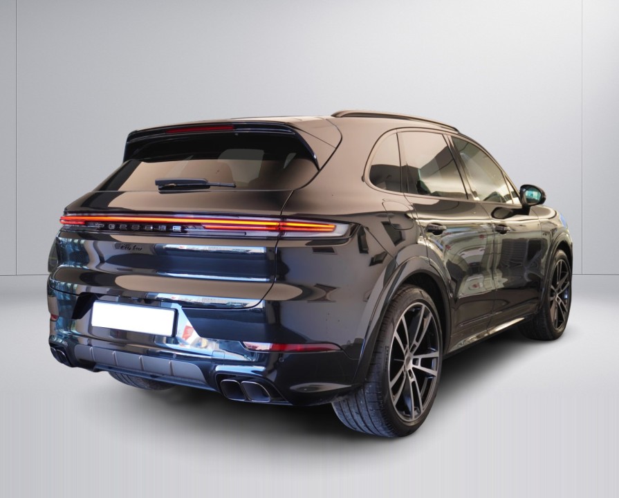 Porsche Cayenne Turbo E-Hybrid (3)