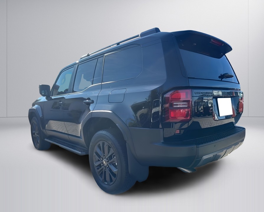 Toyota Land Cruiser 250 Prado (3)