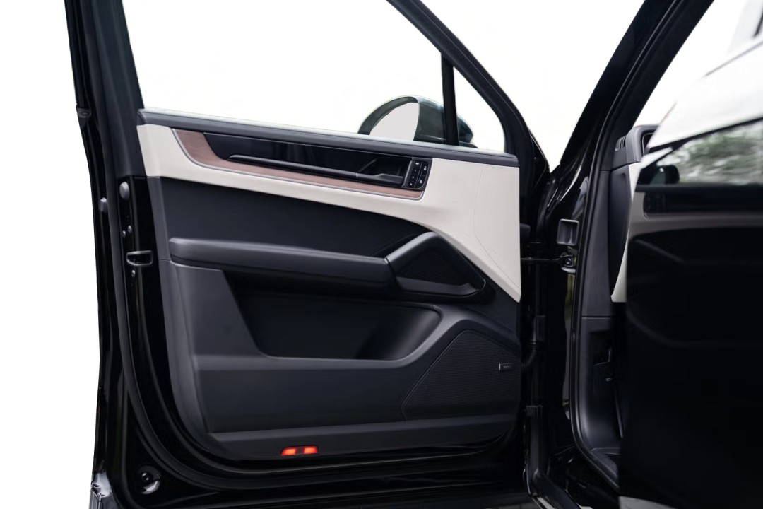 Porsche Cayenne Turbo E-Hybrid - foto 20