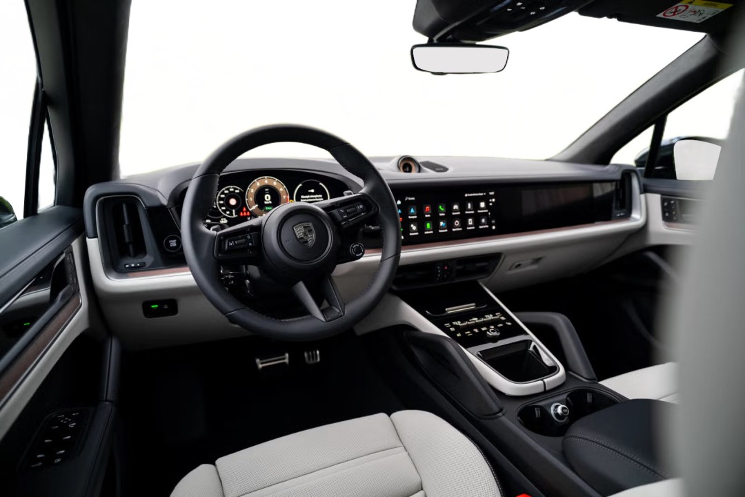 Porsche Cayenne Turbo E-Hybrid - foto 14