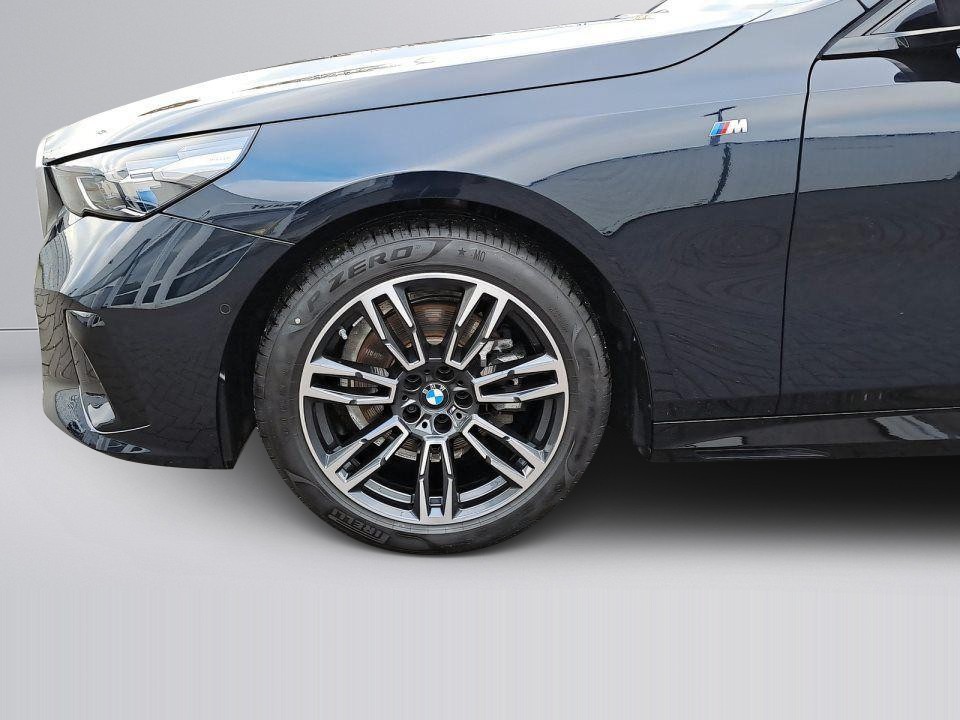 BMW Seria 5 520d - foto 13