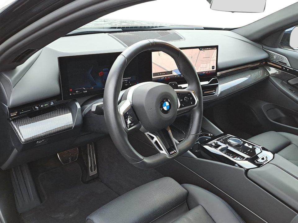 BMW Seria 5 520d (4)