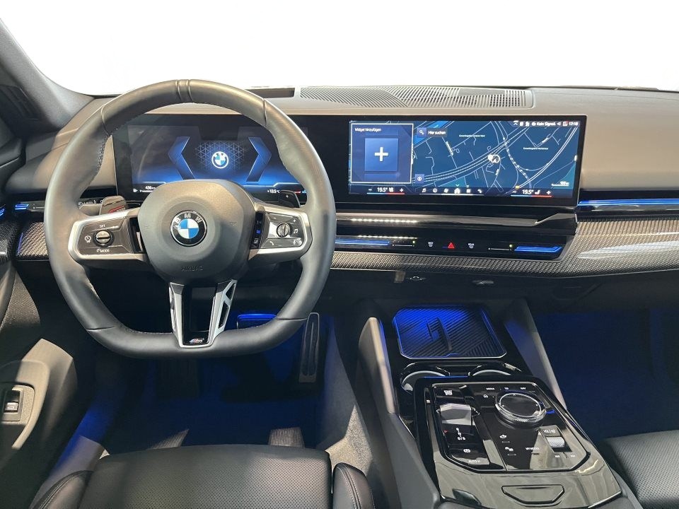 BMW Seria 5 xDrive520d - foto 10