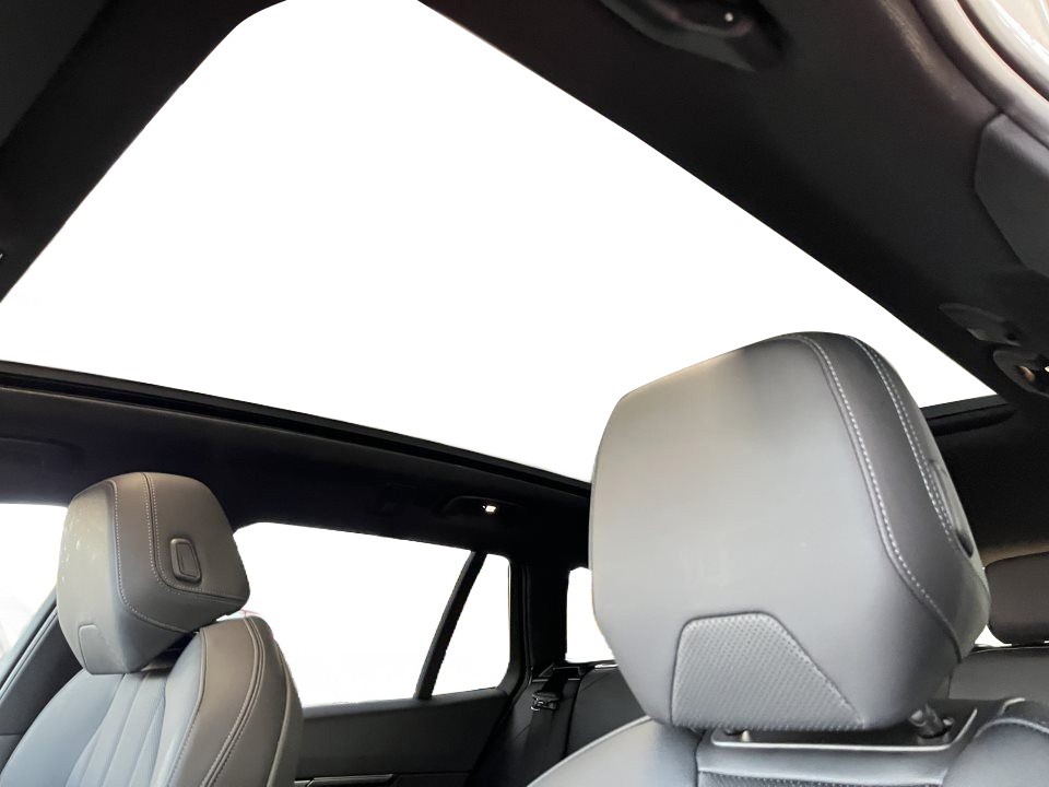 BMW Seria 5 xDrive520d - foto 11