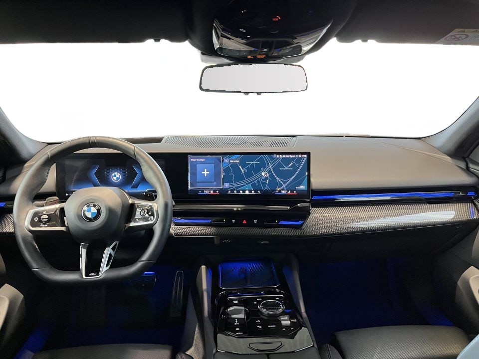 BMW Seria 5 xDrive520d - foto 9